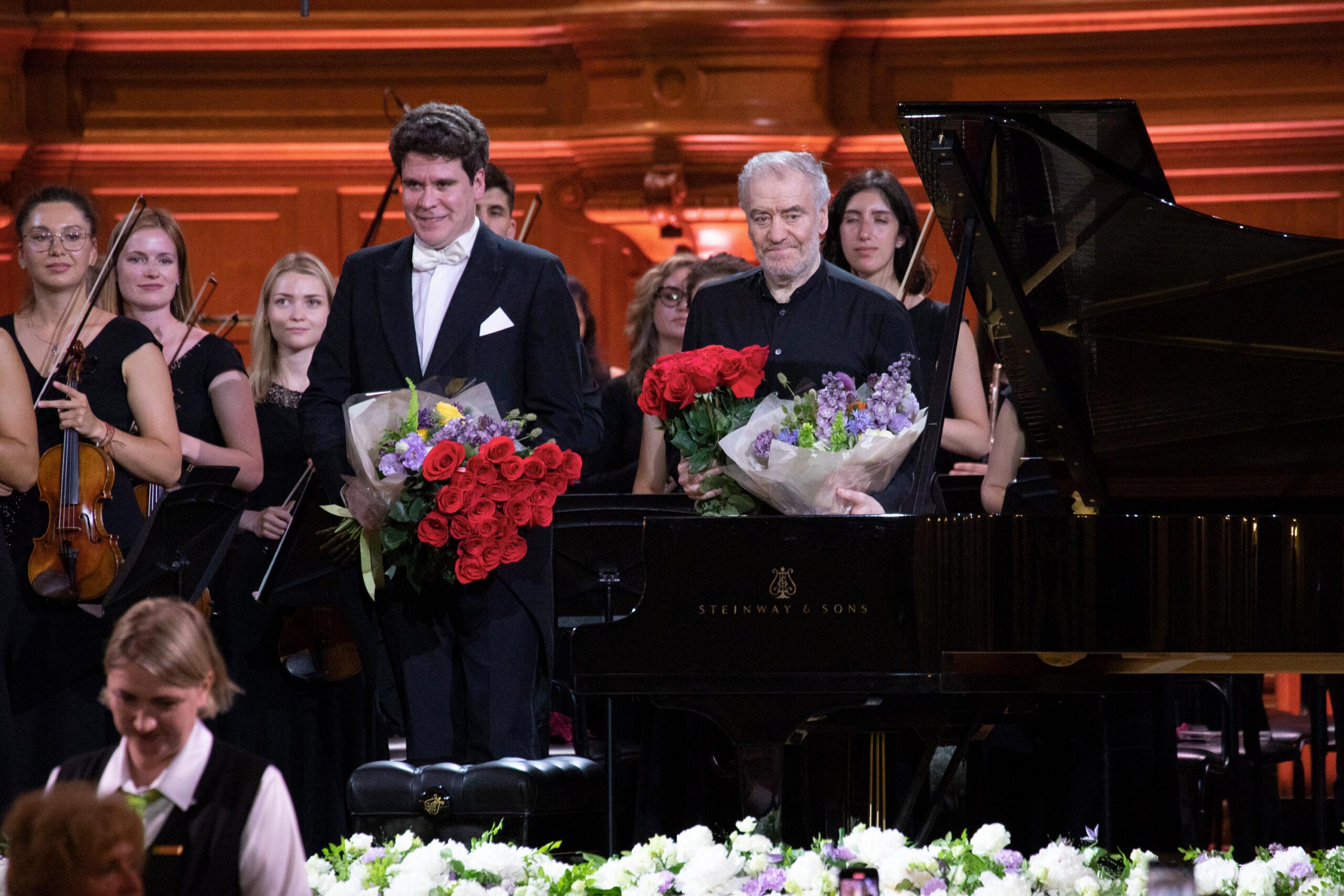 Valery Gergiev, Denis Matsuev and Alexander Tchaikovsky present the laureates of the Rachmaninoff International Competition at the Music Festival Brass of the White Nights in St. Petersburg