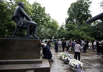 Возложение цветов к памятнику С.В. Рахманинова (22.06.2025)