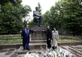 Возложение цветов к памятнику С.В. Рахманинова (22.06.2025)