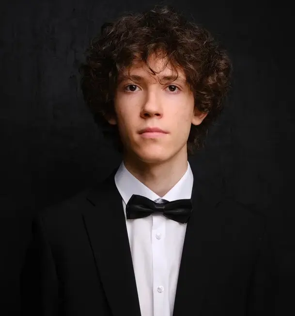 Александр Князев