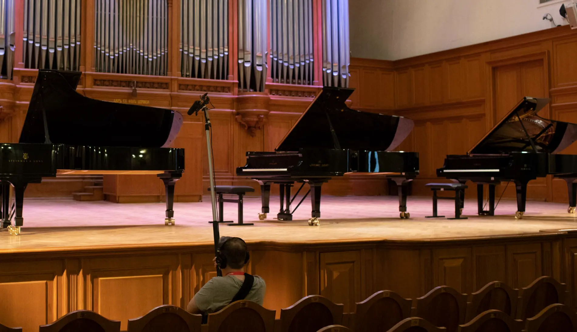 Participants in the specialty “Piano” chose pianos for competitive rounds